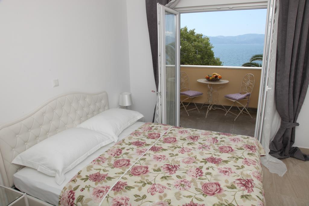 Apartments Mare Градац Екстериор снимка